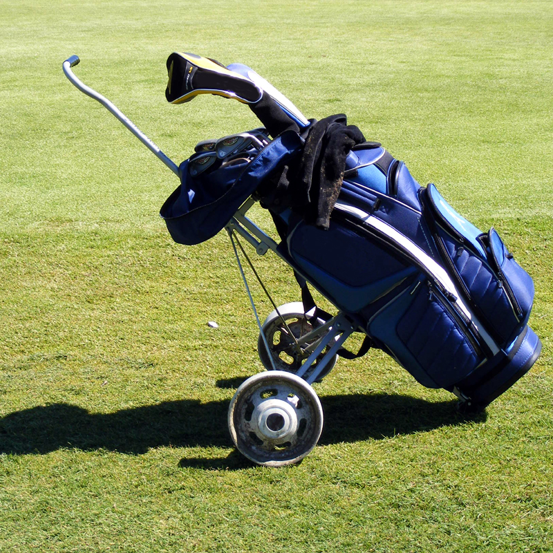 Kids play golf for free this summer