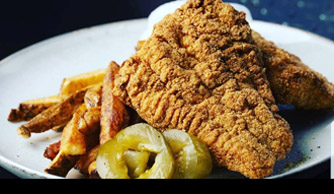 Flavorz offers fish, chicken, homemade cakes