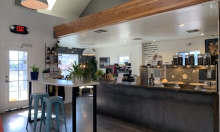 Phoenix coffee shop prioritizes workers, house-made goods