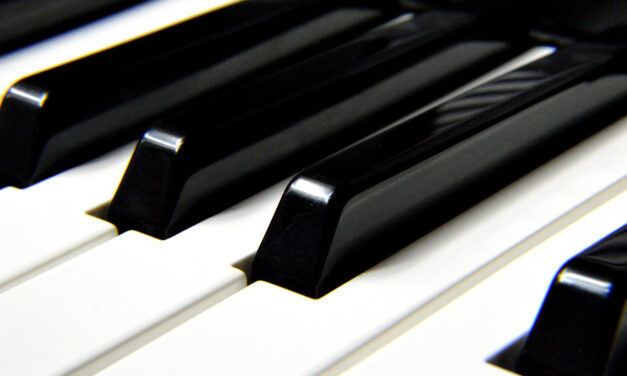 Summer piano lessons offered
