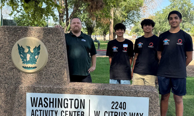 Students teach life-saving skills