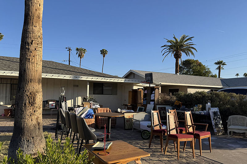 Neighborhoods host multiple yard sales