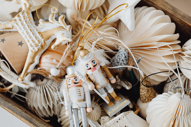 Lura Turner Homes hosts holiday bazaar