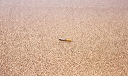 Arizona raises tobacco age