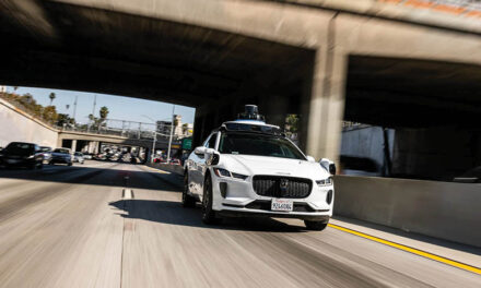 Waymo heads to Valley freeways