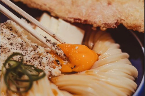 Noodle restaurant to open in former Mora space