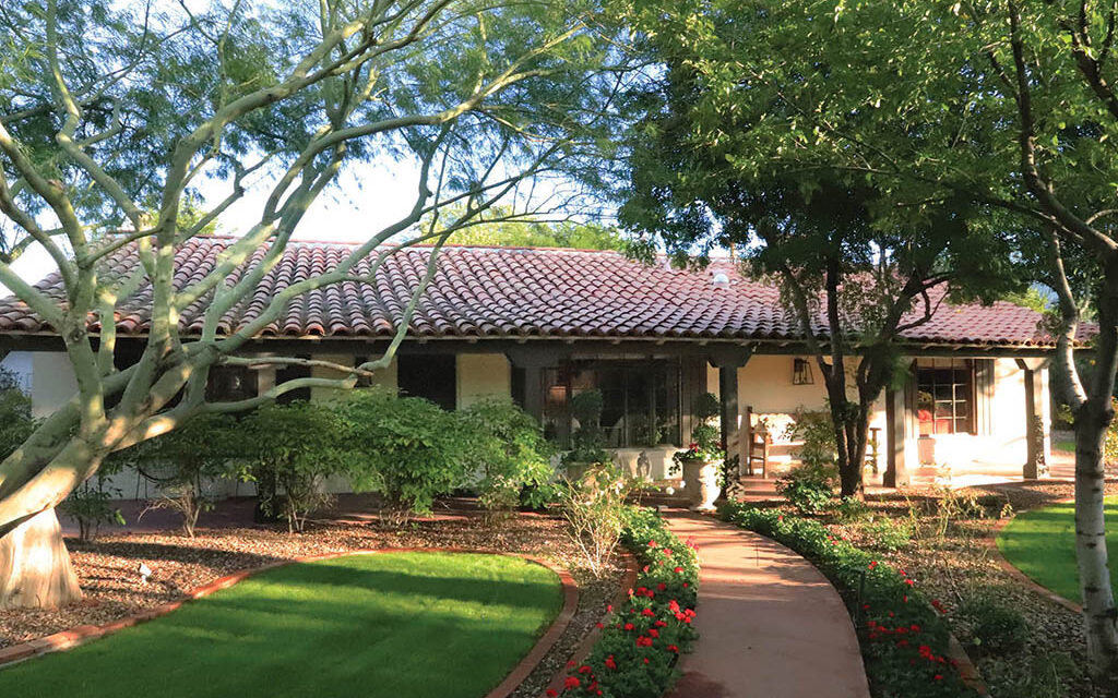 Explore homes in Windsor Square tour