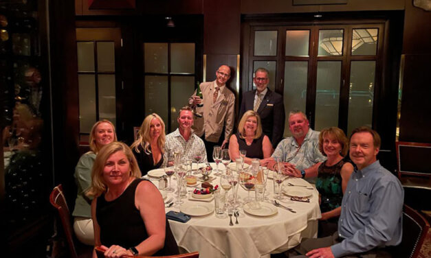 Fundraising dinner offers theatrical experience