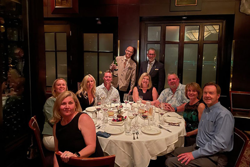 Fundraising dinner offers theatrical experience