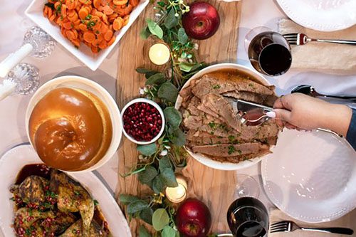 Deli celebrates Rosh Hashanah