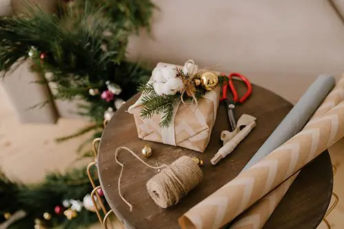 Holiday boutique supports special needs residents